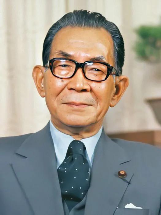 历届日本首相图片
